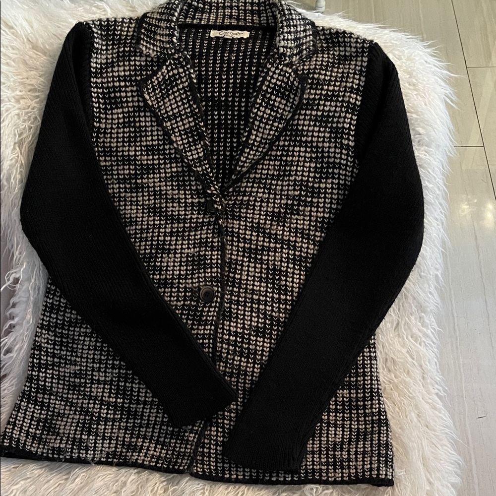 COCOGIO women’s black & white jacket